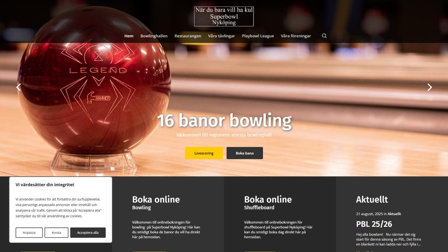 Superbowl Nyköping - Bowlinghall interiör